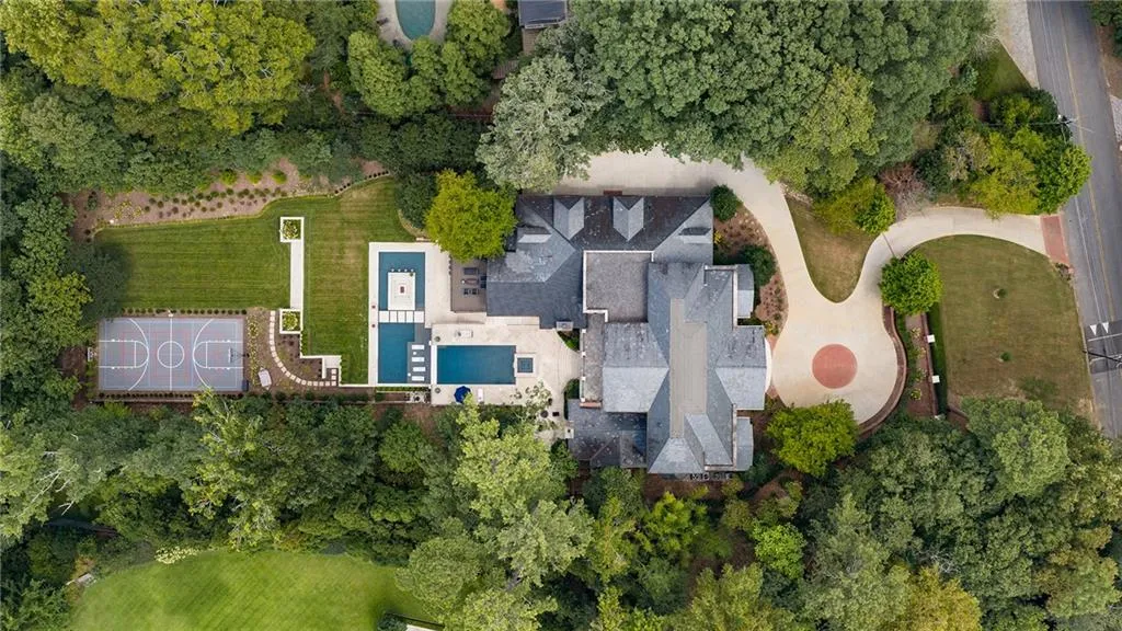 3750 Tuxedo Road Nw, Atlanta, Georgia 30305, 6 Bedrooms Bedrooms, 0 ,6 BathroomsBathrooms,Residential,For Sale,3750 Tuxedo Road Nw,7825237