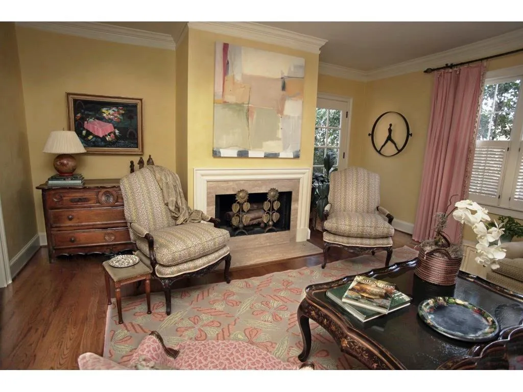 272 Lakeview Avenue Ne, Atlanta, Georgia 30305, 4 Bedrooms Bedrooms, ,3 BathroomsBathrooms,Residential,Sold,272 Lakeview Avenue Ne,5792066