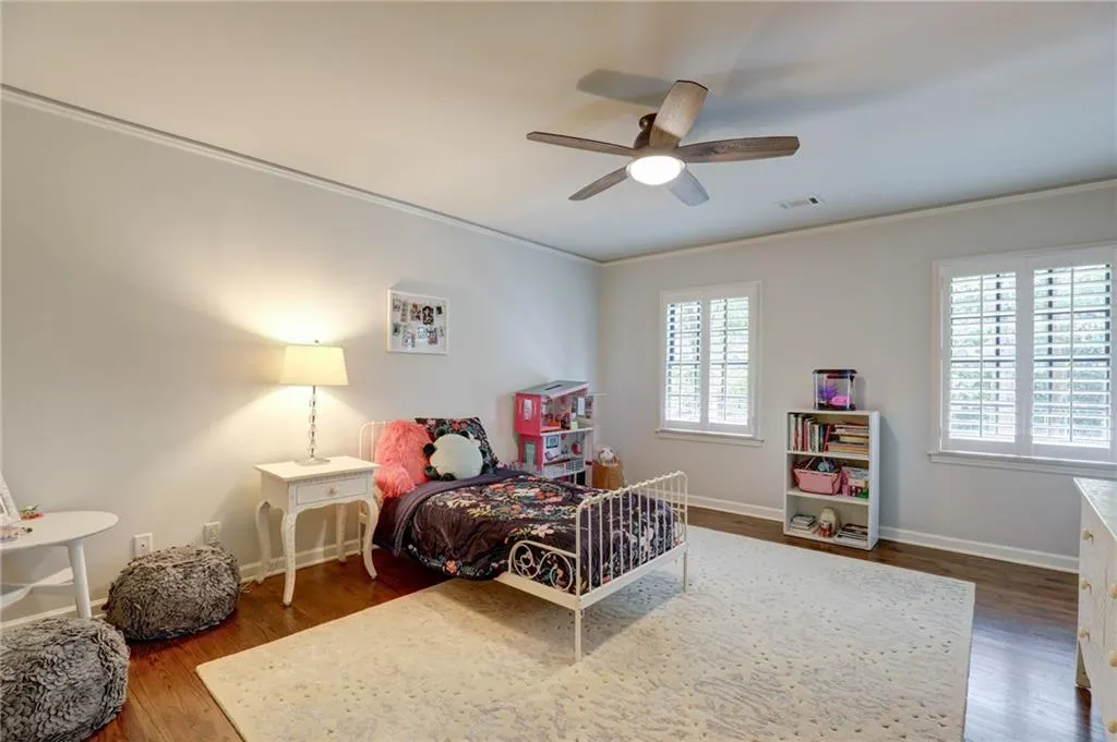 6440 River Chase Circle, Sandy Springs, Georgia 30328, 5 Bedrooms Bedrooms, ,3 BathroomsBathrooms,Residential,Sold,6440 River Chase Circle,6716084