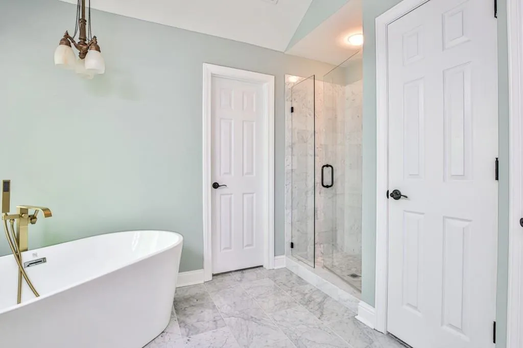 6385 Glen Oaks Lane, Sandy Springs, Georgia 30328, 5 Bedrooms Bedrooms, ,5 BathroomsBathrooms,Residential,Sold,6385 Glen Oaks Lane,6880261