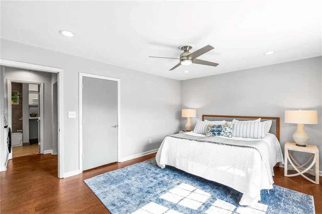 136 Peachtree Memorial Drive Nw Unit Nc8, Atlanta, Georgia 30309, 2 Bedrooms Bedrooms, ,1 BathroomBathrooms,Residential,For Sale,136 Peachtree Memorial Drive Nw Unit Nc8,7636765