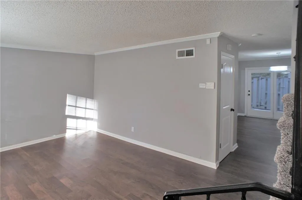 242 Triumph Drive Nw, Atlanta, Georgia 30327, 2 Bedrooms Bedrooms, ,2 BathroomsBathrooms,Residential,Sold,242 Triumph Drive Nw,6086845