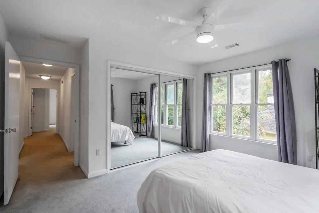 100 Battle Ridge Drive, Sandy Springs, Georgia 30342, 4 Bedrooms Bedrooms, ,3 BathroomsBathrooms,Residential,Sold,100 Battle Ridge Drive,6803538