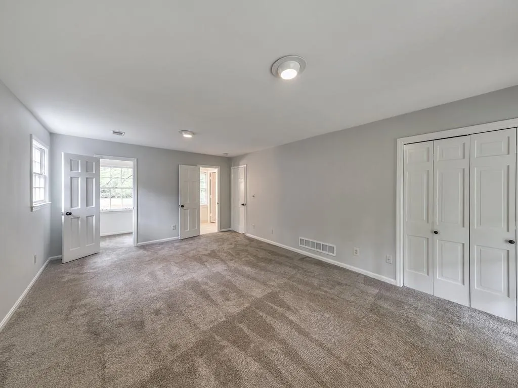 115 N Mill Road, Sandy Springs, Georgia 30328, 4 Bedrooms Bedrooms, ,3 BathroomsBathrooms,Residential,Sold,115 N Mill Road,6708499