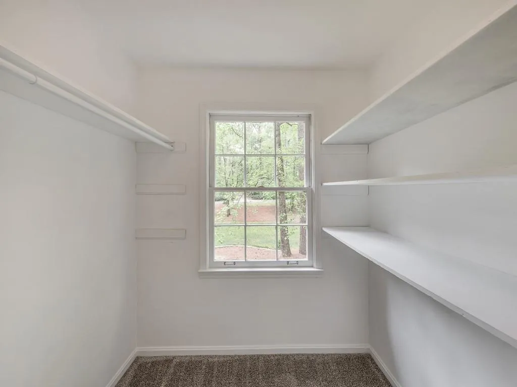 115 N Mill Road, Sandy Springs, Georgia 30328, 4 Bedrooms Bedrooms, ,3 BathroomsBathrooms,Residential,Sold,115 N Mill Road,6708499