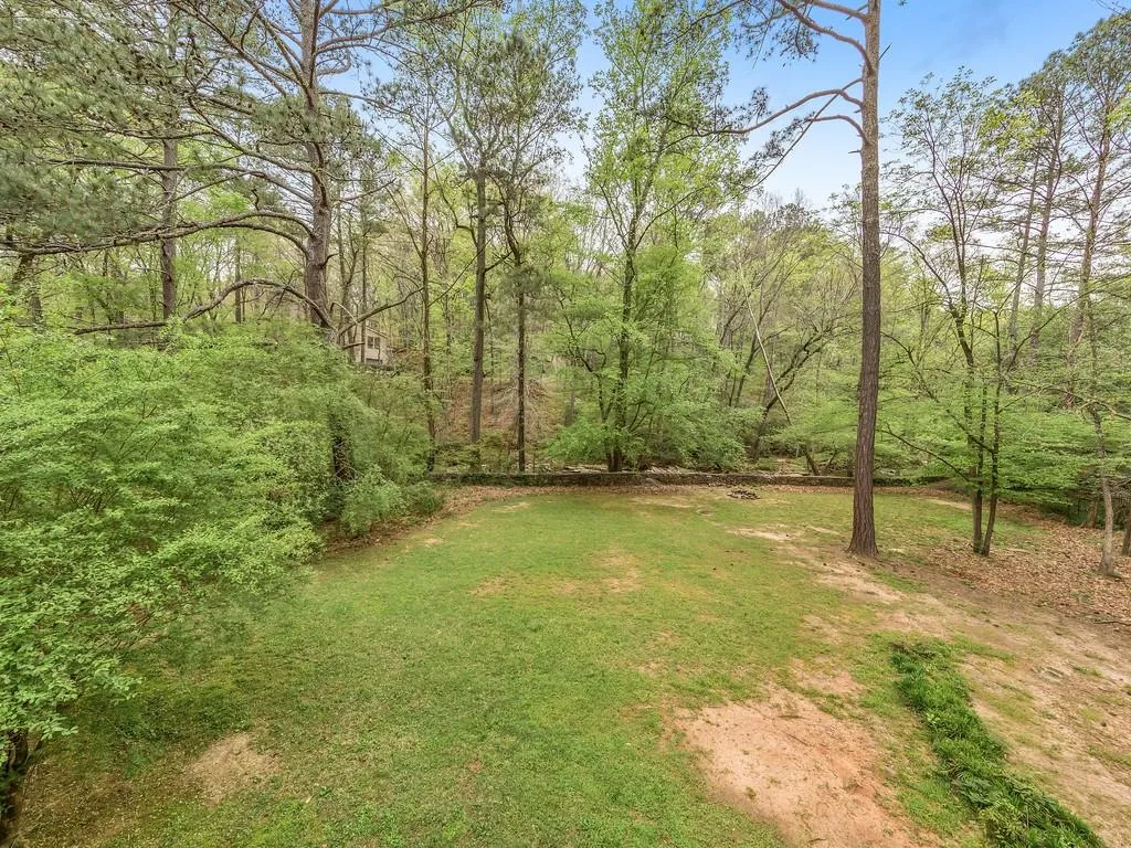 115 N Mill Road, Sandy Springs, Georgia 30328, 4 Bedrooms Bedrooms, ,3 BathroomsBathrooms,Residential,Sold,115 N Mill Road,6708499