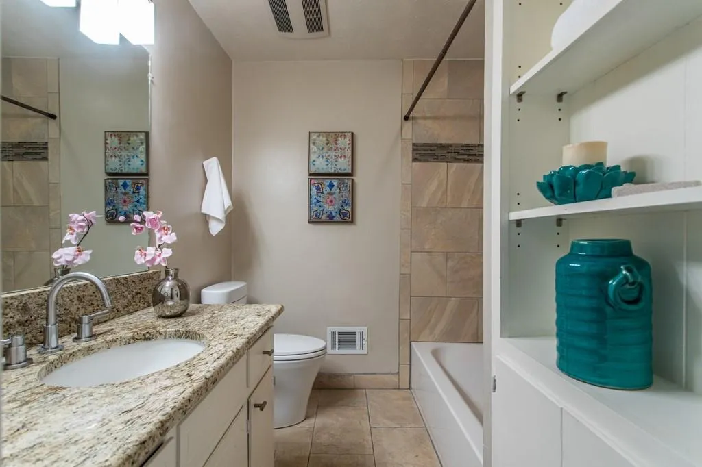 250 N Springs Court, Sandy Springs, Georgia 30328, 4 Bedrooms Bedrooms, ,2 BathroomsBathrooms,Residential,Sold,250 N Springs Court,6851570