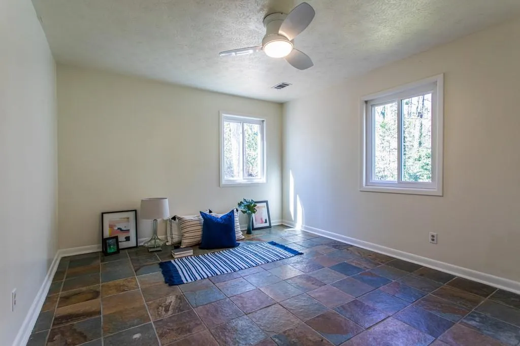 250 N Springs Court, Sandy Springs, Georgia 30328, 4 Bedrooms Bedrooms, ,2 BathroomsBathrooms,Residential,Sold,250 N Springs Court,6851570