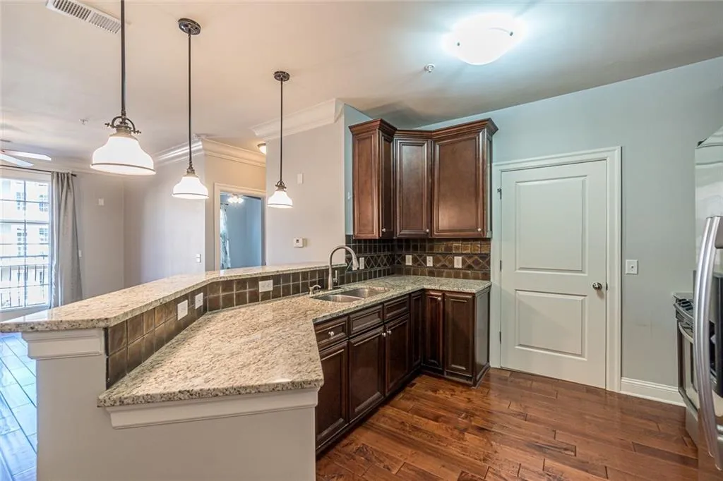 901 Abernathy Road Unit 5180, Sandy Springs, Georgia 30328, 2 Bedrooms Bedrooms, ,2 BathroomsBathrooms,Residential,Sold,901 Abernathy Road Unit 5180,7127624