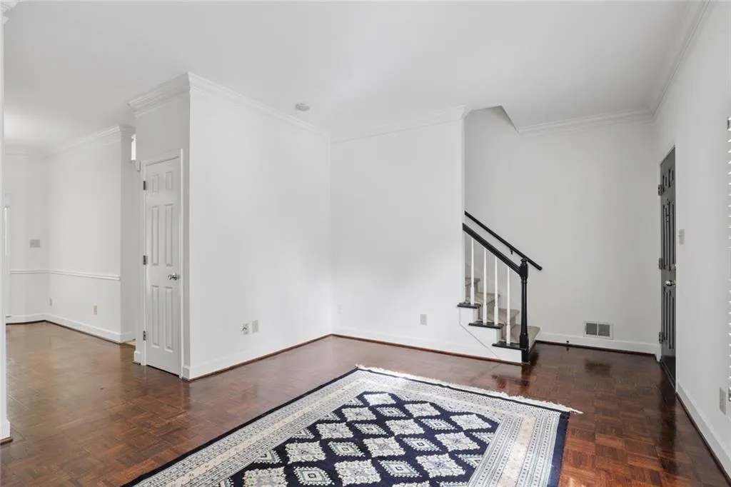 12 Honour Avenue Nw Unit 14+, Atlanta, Georgia 30305, 3 Bedrooms Bedrooms, ,2 BathroomsBathrooms,Residential,Sold,12 Honour Avenue Nw Unit 14+,6959370