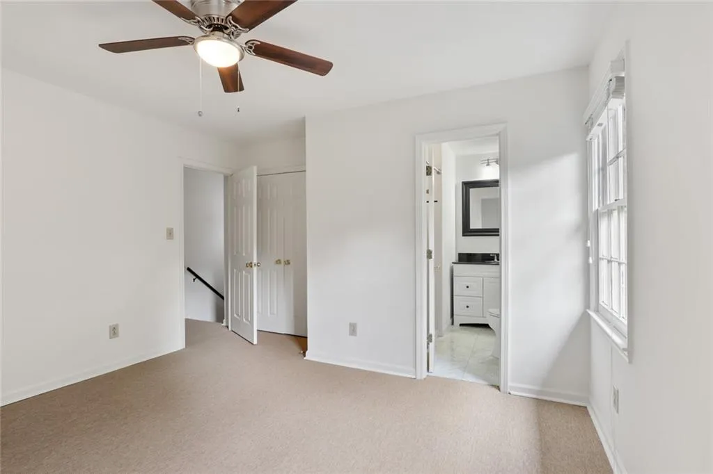 12 Honour Avenue Nw Unit 14+, Atlanta, Georgia 30305, 3 Bedrooms Bedrooms, ,2 BathroomsBathrooms,Residential,Sold,12 Honour Avenue Nw Unit 14+,6959370