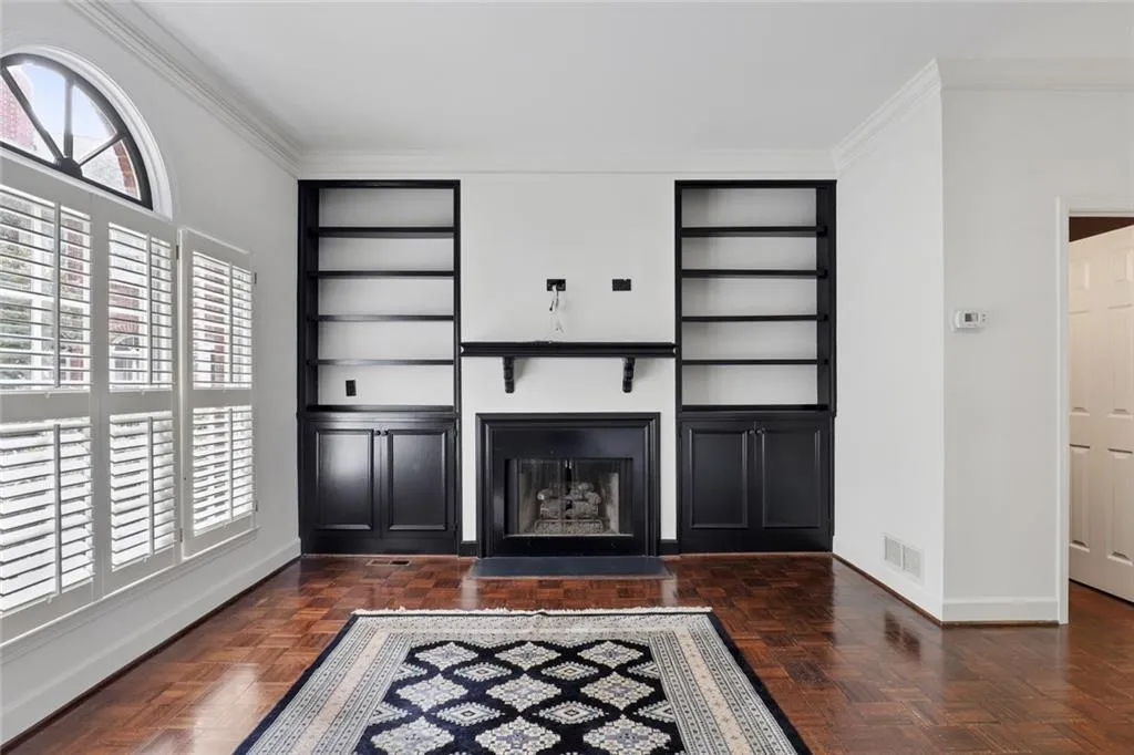 12 Honour Avenue Nw Unit 14+, Atlanta, Georgia 30305, 3 Bedrooms Bedrooms, ,2 BathroomsBathrooms,Residential,Sold,12 Honour Avenue Nw Unit 14+,6959370
