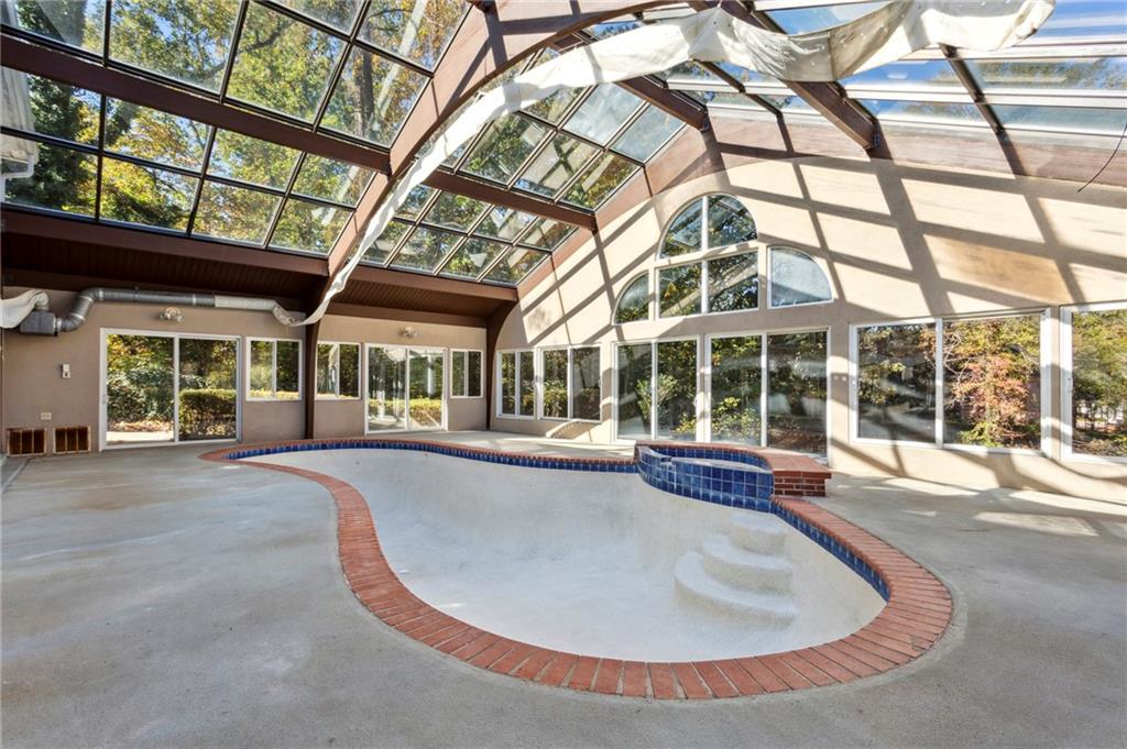535 Mount Vernon Highway NW, Sandy Springs, Georgia 30327, 6 Bedrooms Bedrooms, ,7 BathroomsBathrooms,Residential,Sold,535 Mount Vernon Highway NW,7289524