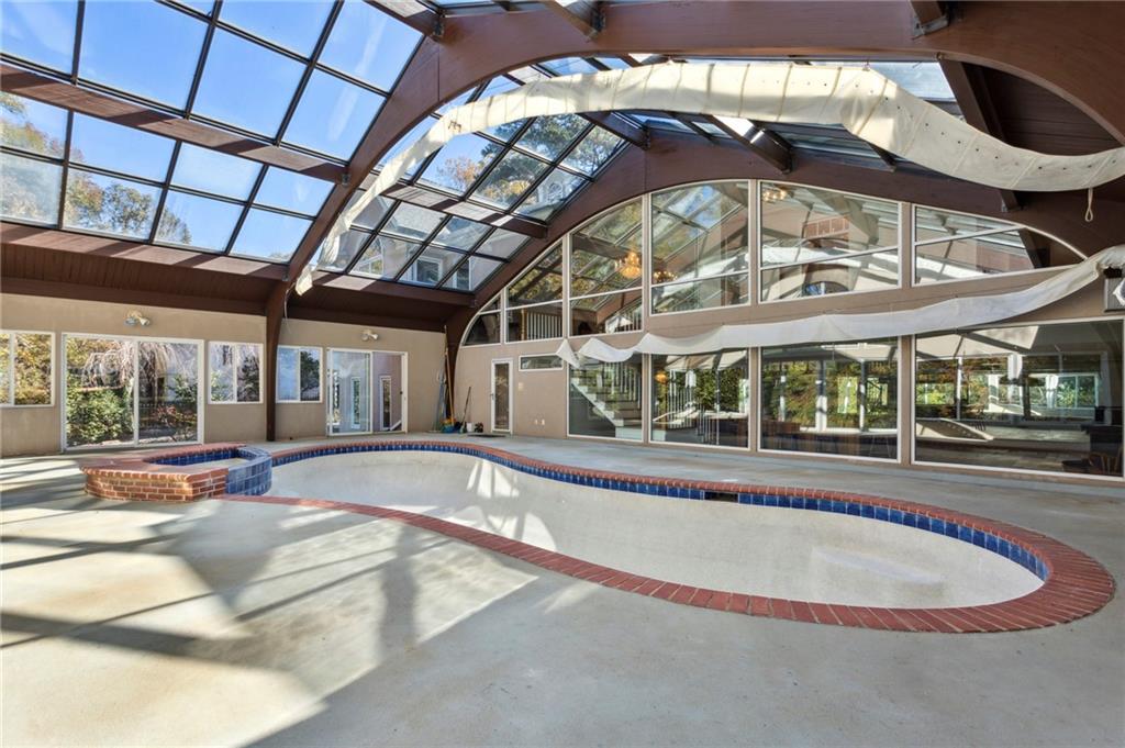 535 Mount Vernon Highway NW, Sandy Springs, Georgia 30327, 6 Bedrooms Bedrooms, ,7 BathroomsBathrooms,Residential,Sold,535 Mount Vernon Highway NW,7289524