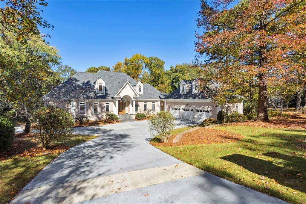 535 Mount Vernon Highway NW, Sandy Springs, Georgia 30327, 6 Bedrooms Bedrooms, ,7 BathroomsBathrooms,Residential,Sold,535 Mount Vernon Highway NW,7289524