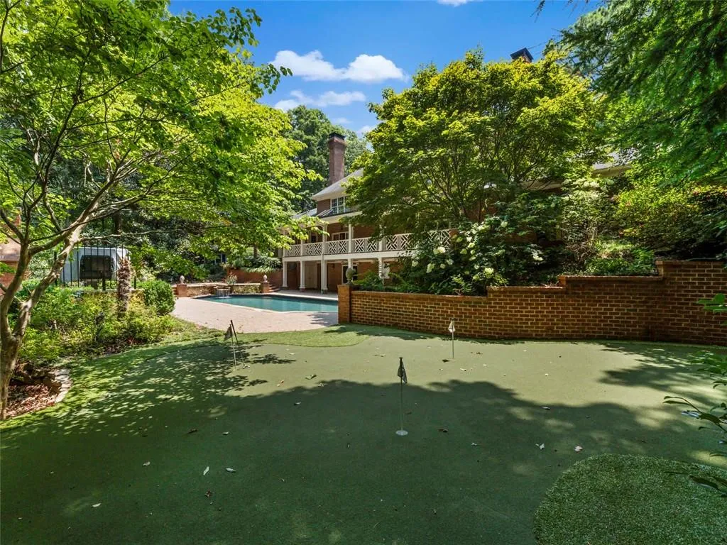6000 Winterthur Ridge, Sandy Springs, Georgia 30328, 6 Bedrooms Bedrooms, ,7 BathroomsBathrooms,Residential,Sold,6000 Winterthur Ridge,6628192