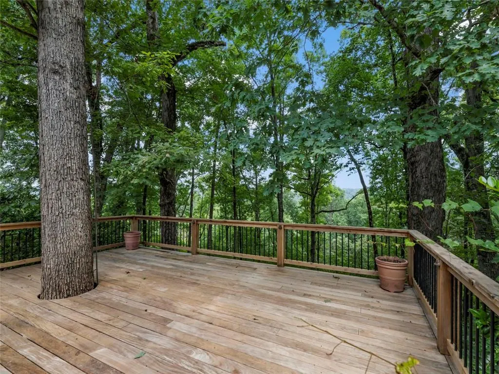 6000 Winterthur Ridge, Sandy Springs, Georgia 30328, 6 Bedrooms Bedrooms, ,7 BathroomsBathrooms,Residential,Sold,6000 Winterthur Ridge,6628192