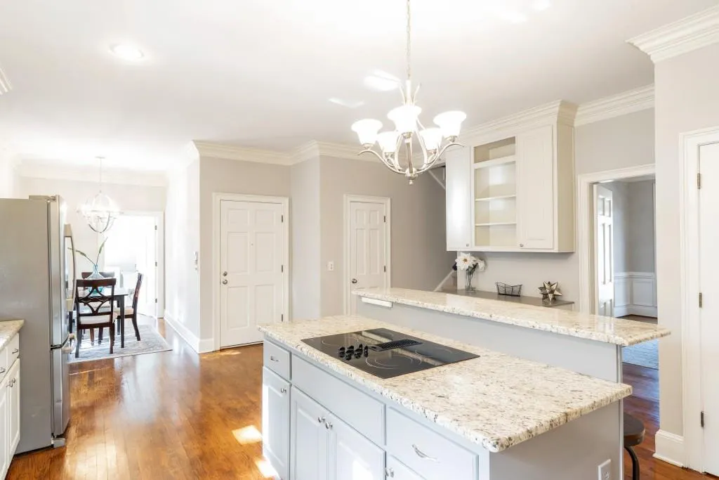 310 Crosstree Lane, Sandy Springs, Georgia 30328, 4 Bedrooms Bedrooms, ,3 BathroomsBathrooms,Residential,Sold,310 Crosstree Lane,6082409