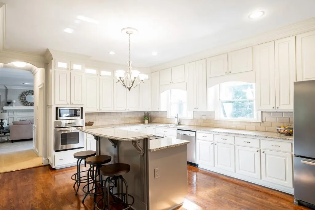 310 Crosstree Lane, Sandy Springs, Georgia 30328, 4 Bedrooms Bedrooms, ,3 BathroomsBathrooms,Residential,Sold,310 Crosstree Lane,6082409