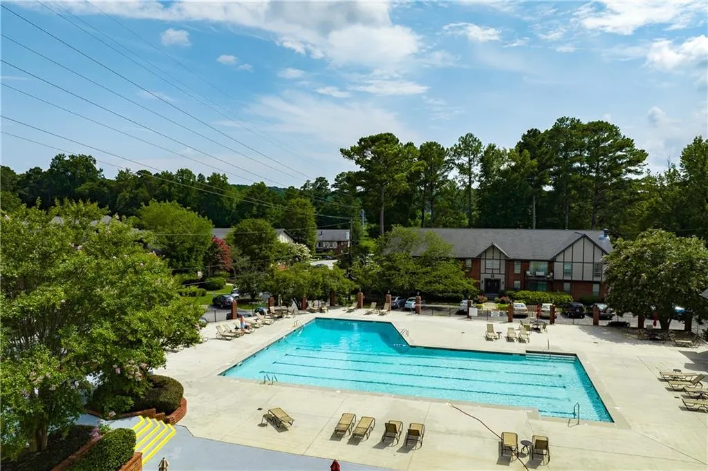 6851 Roswell Road Unit I26, Sandy Springs, Georgia 30328, 3 Bedrooms Bedrooms, ,2 BathroomsBathrooms,Residential,Sold,6851 Roswell Road Unit I26,7089858