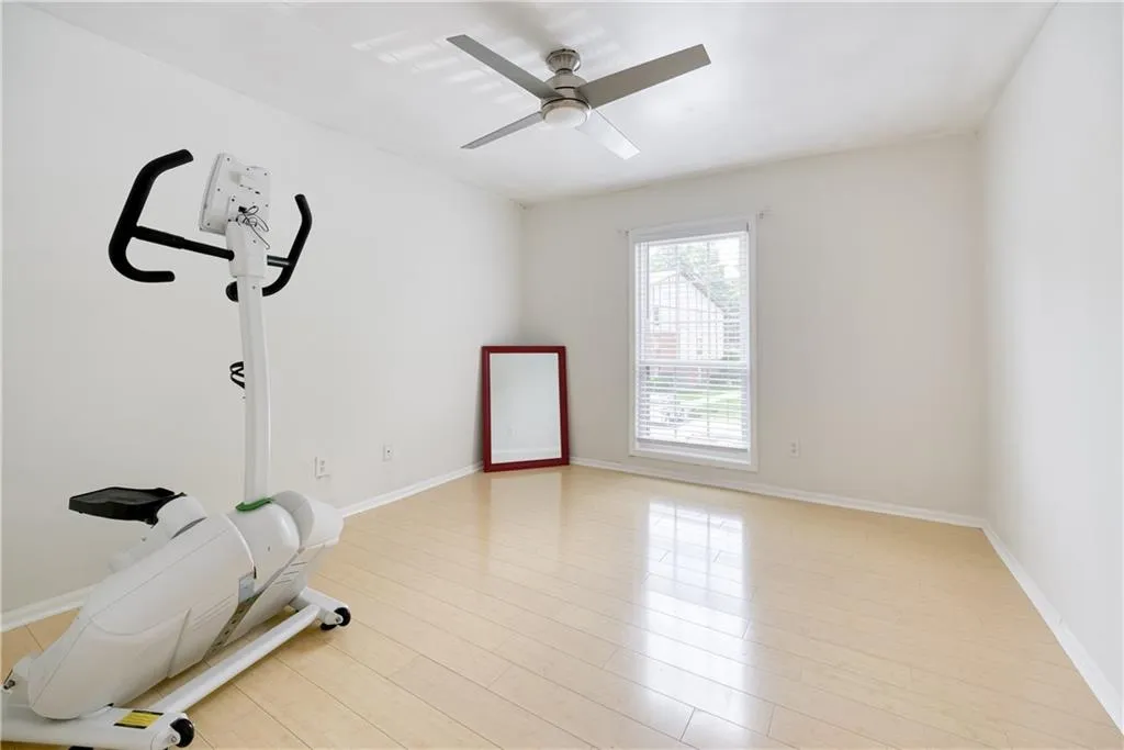 6851 Roswell Road Unit I26, Sandy Springs, Georgia 30328, 3 Bedrooms Bedrooms, ,2 BathroomsBathrooms,Residential,Sold,6851 Roswell Road Unit I26,7089858