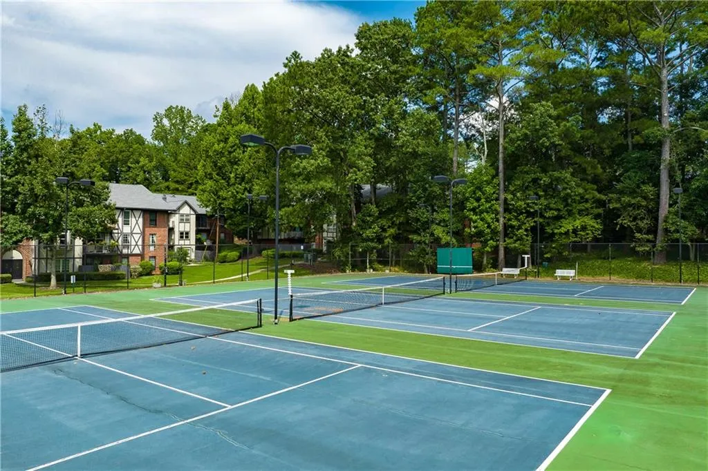 6851 Roswell Road Unit I26, Sandy Springs, Georgia 30328, 3 Bedrooms Bedrooms, ,2 BathroomsBathrooms,Residential,Sold,6851 Roswell Road Unit I26,7089858