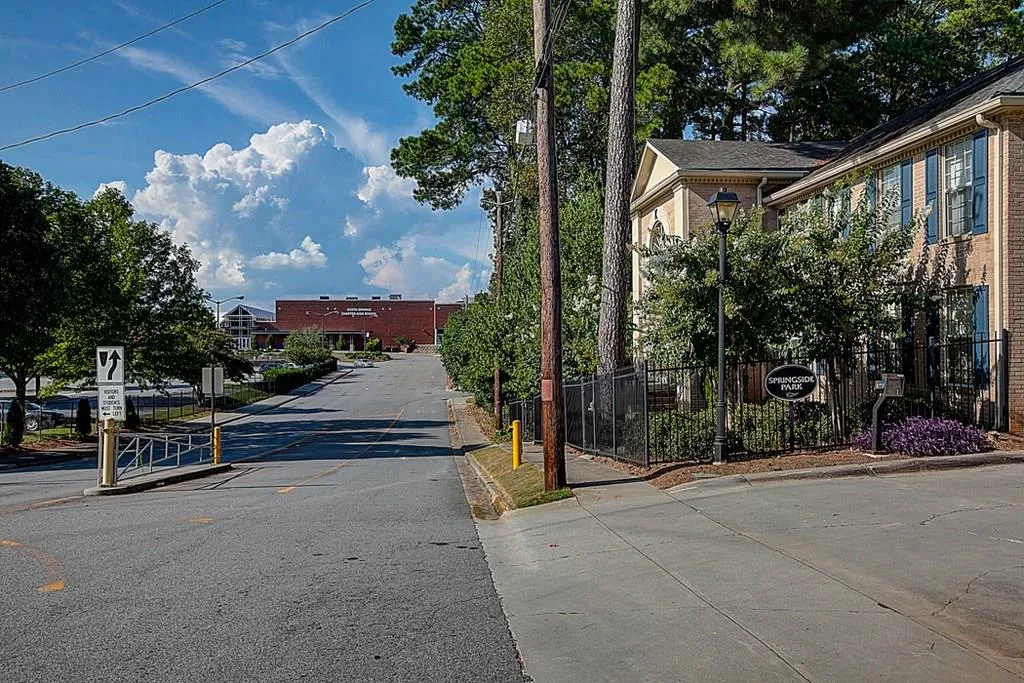 750 Dalrymple Road Unit A2, Atlanta, Georgia 30328, 2 Bedrooms Bedrooms, ,2 BathroomsBathrooms,Residential,Sold,750 Dalrymple Road Unit A2,6093019