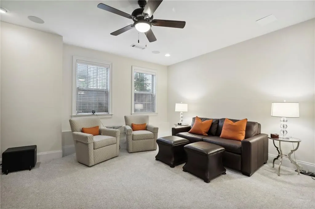 437 Alderwood Street, Atlanta, Georgia 30328, 3 Bedrooms Bedrooms, ,3 BathroomsBathrooms,Residential,Sold,437 Alderwood Street,7118184