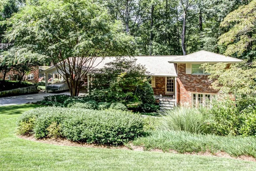 545 Amberidge Trail Nw, Sandy Springs, Georgia 30328, 4 Bedrooms Bedrooms, ,2 BathroomsBathrooms,Residential,Sold,545 Amberidge Trail Nw,5596868