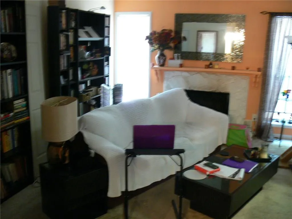 9400 Roberts Drive Unit 6c, Atlanta, Georgia 30350, 1 Bedroom Bedrooms, ,1 BathroomBathrooms,Residential,Sold,9400 Roberts Drive Unit 6c,5884882