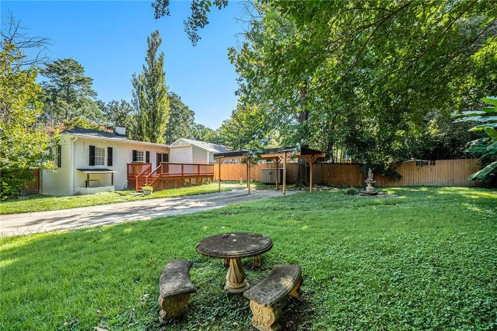 961 Lindbergh Drive Ne, Atlanta, Georgia 30324, 3 Bedrooms Bedrooms, ,2 BathroomsBathrooms,Residential,For Sale,961 Lindbergh Drive Ne,7640624