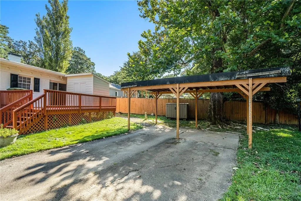 961 Lindbergh Drive Ne, Atlanta, Georgia 30324, 3 Bedrooms Bedrooms, ,2 BathroomsBathrooms,Residential,For Sale,961 Lindbergh Drive Ne,7640624