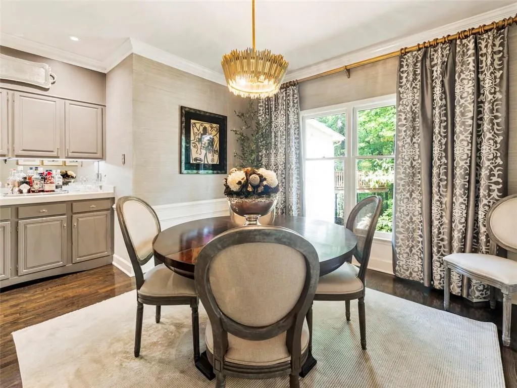 20 Pointe Terrace Se, Atlanta, Georgia 30339, 3 Bedrooms Bedrooms, ,2 BathroomsBathrooms,Residential,For Sale,20 Pointe Terrace Se,7492085