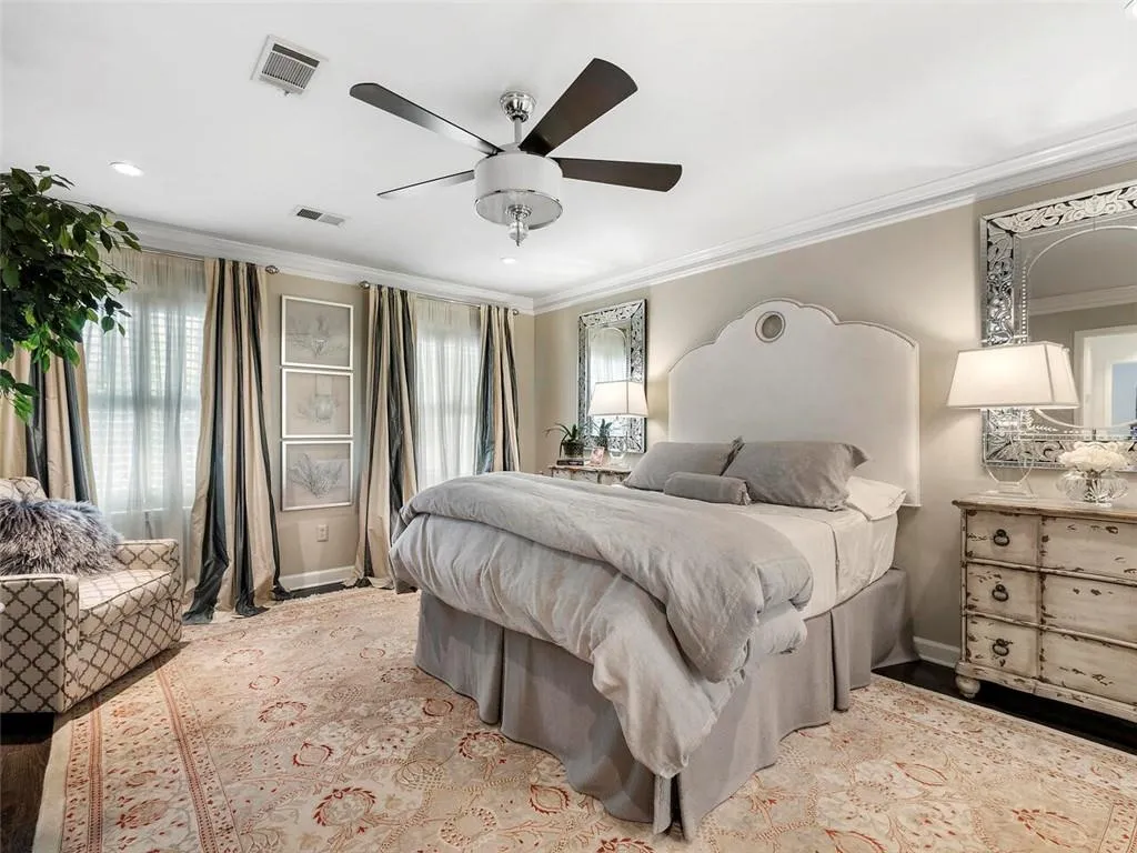 20 Pointe Terrace Se, Atlanta, Georgia 30339, 3 Bedrooms Bedrooms, ,2 BathroomsBathrooms,Residential,For Sale,20 Pointe Terrace Se,7492085