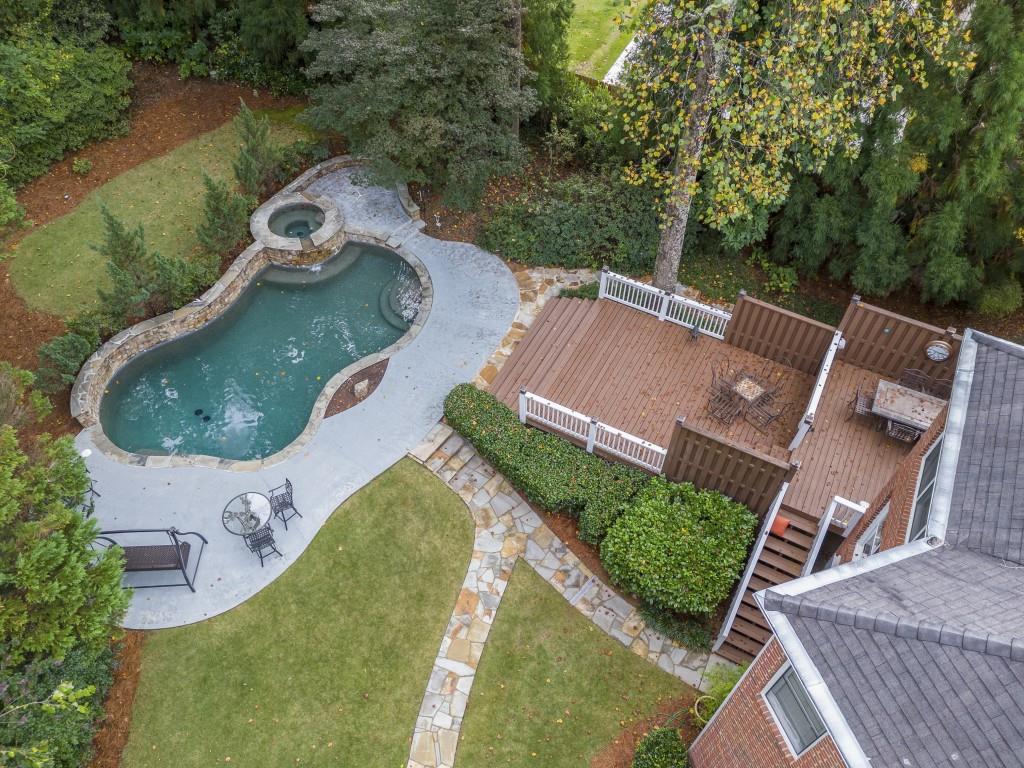 615 Regency Forest Court, Atlanta, Georgia 30342, 6 Bedrooms Bedrooms, ,5 BathroomsBathrooms,Residential,Sold,615 Regency Forest Court,7287385