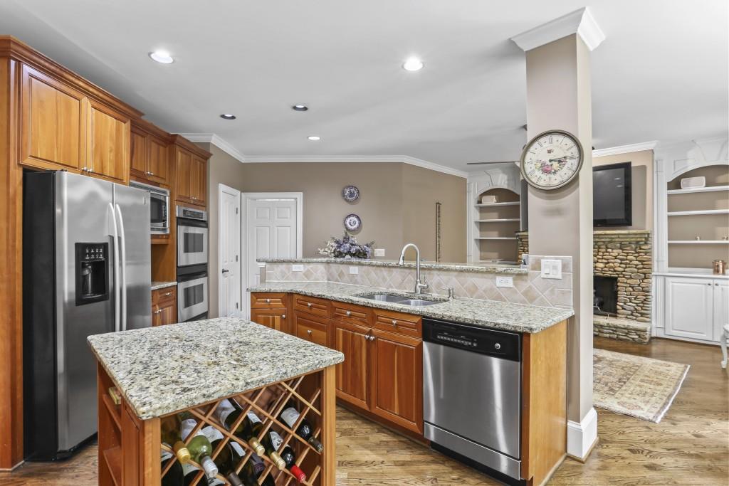615 Regency Forest Court, Atlanta, Georgia 30342, 6 Bedrooms Bedrooms, ,5 BathroomsBathrooms,Residential,Sold,615 Regency Forest Court,7287385
