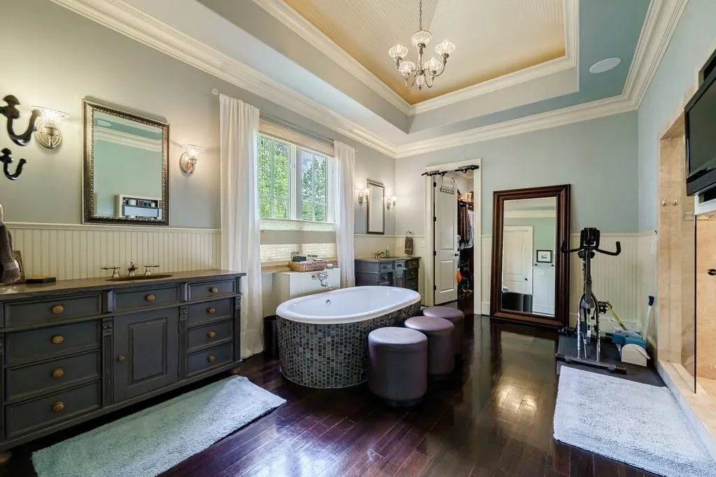 4737 Dudley Lane, Sandy Springs, Georgia 30327, 6 Bedrooms Bedrooms, ,5 BathroomsBathrooms,Residential,Sold,4737 Dudley Lane,7044236
