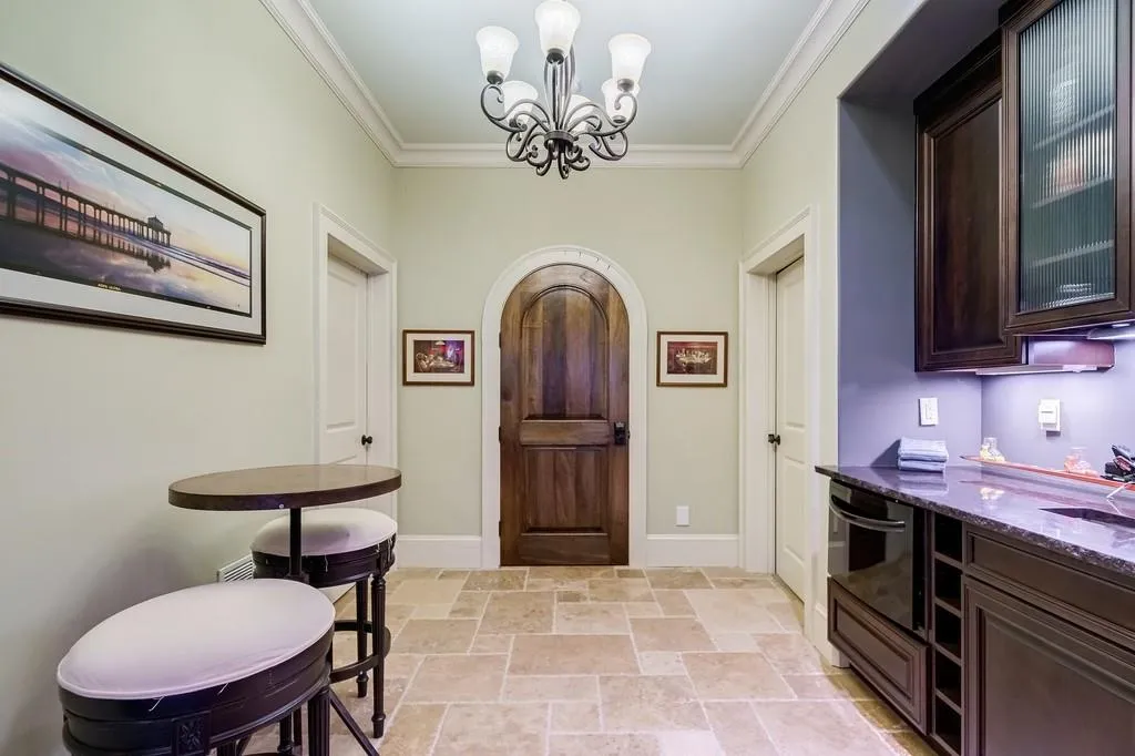 4737 Dudley Lane, Sandy Springs, Georgia 30327, 6 Bedrooms Bedrooms, ,5 BathroomsBathrooms,Residential,Sold,4737 Dudley Lane,7044236