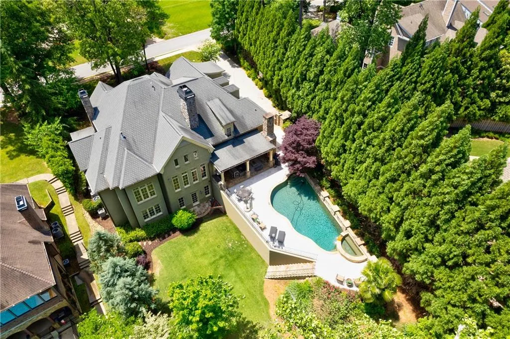 4737 Dudley Lane, Sandy Springs, Georgia 30327, 6 Bedrooms Bedrooms, ,5 BathroomsBathrooms,Residential,Sold,4737 Dudley Lane,7044236
