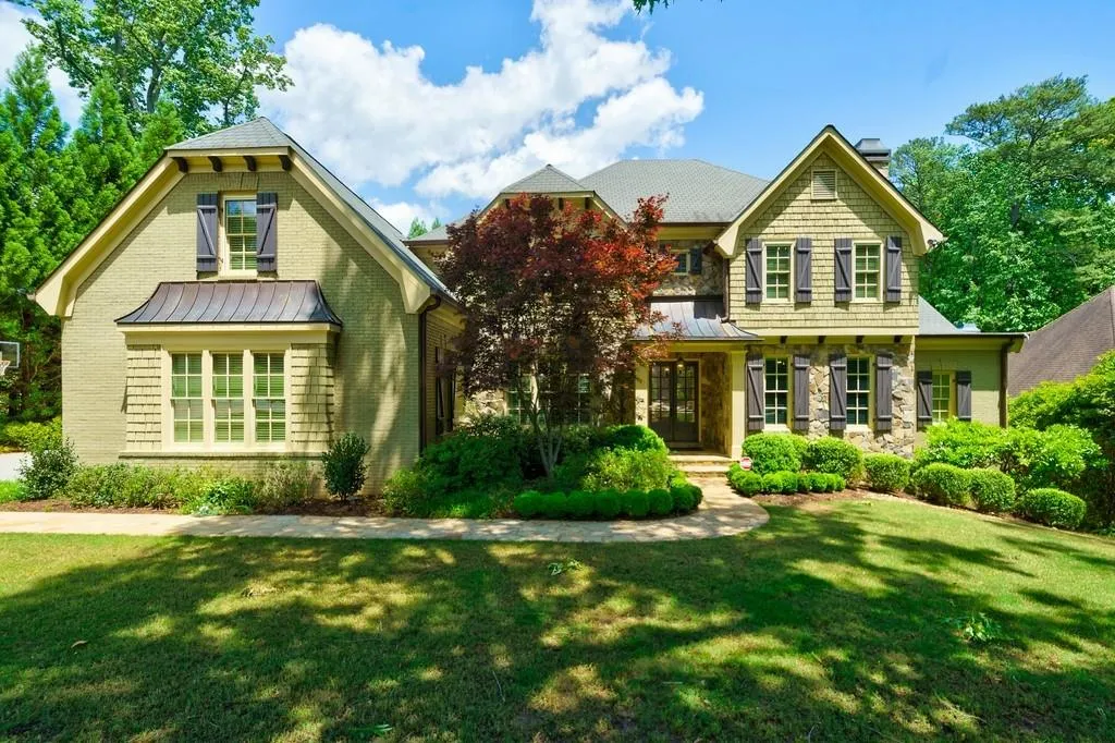 4737 Dudley Lane