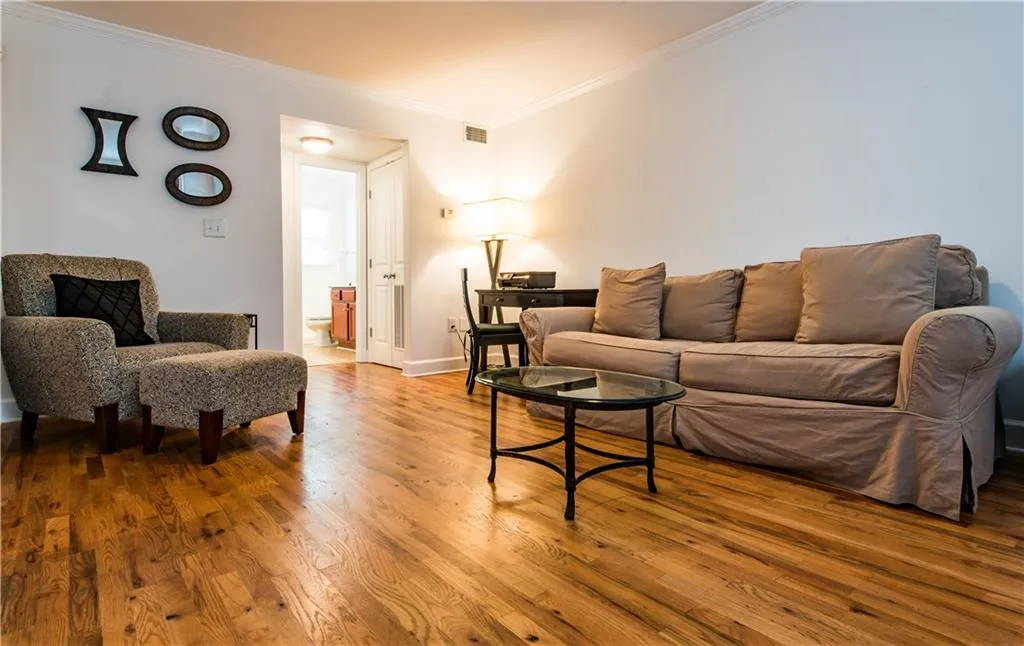 48 Peachtree Avenue Ne Unit 216, Atlanta, Georgia 30305, 1 Bedroom Bedrooms, ,1 BathroomBathrooms,Residential,Sold,48 Peachtree Avenue Ne Unit 216,6074673