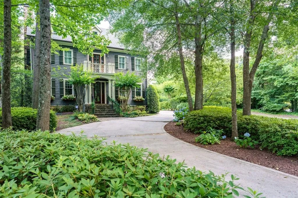 4647 Dudley Lane, Atlanta, Georgia 30327, 6 Bedrooms Bedrooms, ,5 BathroomsBathrooms,Residential,Sold,4647 Dudley Lane,6903053