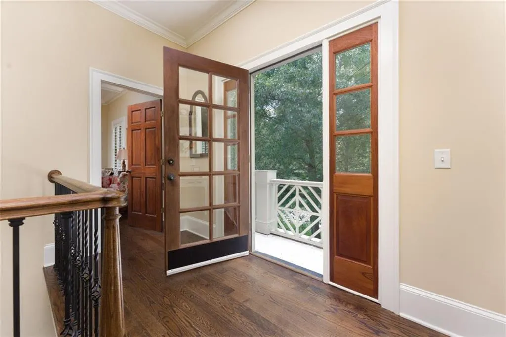 4647 Dudley Lane, Atlanta, Georgia 30327, 6 Bedrooms Bedrooms, ,5 BathroomsBathrooms,Residential,Sold,4647 Dudley Lane,6903053