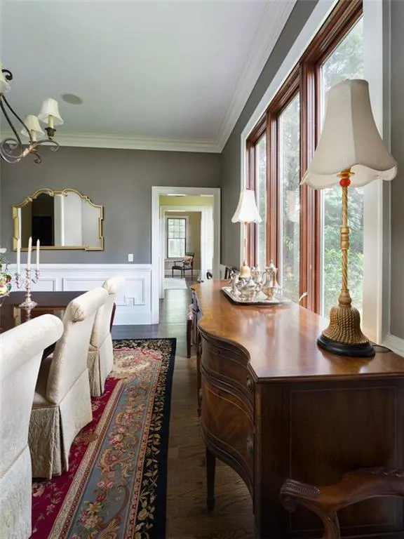 4647 Dudley Lane, Atlanta, Georgia 30327, 6 Bedrooms Bedrooms, ,5 BathroomsBathrooms,Residential,Sold,4647 Dudley Lane,6903053