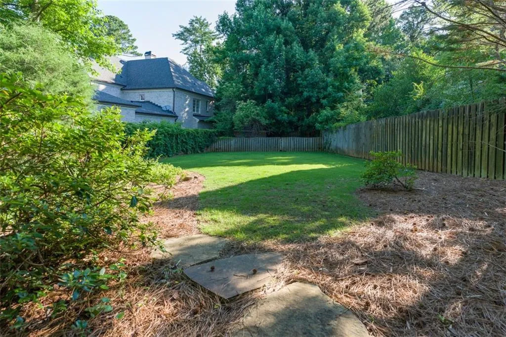 4647 Dudley Lane, Atlanta, Georgia 30327, 6 Bedrooms Bedrooms, ,5 BathroomsBathrooms,Residential,Sold,4647 Dudley Lane,6903053
