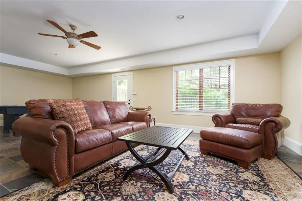 4647 Dudley Lane, Atlanta, Georgia 30327, 6 Bedrooms Bedrooms, ,5 BathroomsBathrooms,Residential,Sold,4647 Dudley Lane,6903053