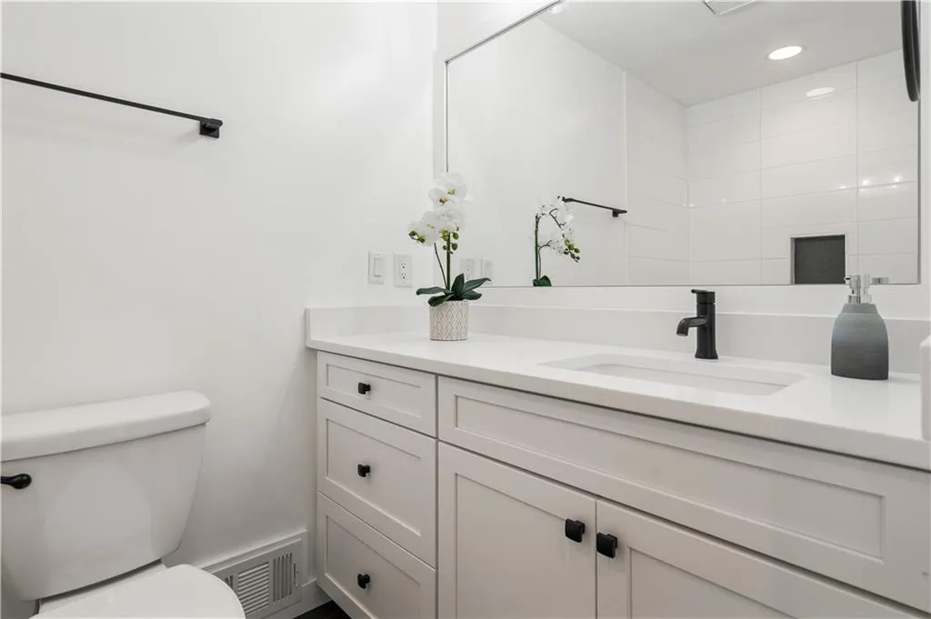 540 Elden Drive, Atlanta, Georgia 30342, 4 Bedrooms Bedrooms, ,3 BathroomsBathrooms,Residential,Sold,540 Elden Drive,6702370