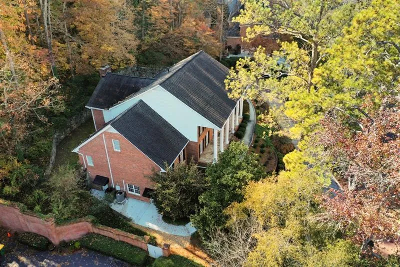 425 Ferry Landing, Sandy Springs, Georgia 30328, 5 Bedrooms Bedrooms, ,4 BathroomsBathrooms,Residential,Sold,425 Ferry Landing,6747907