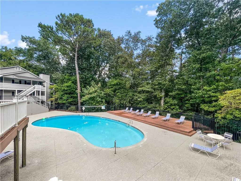 304 Natchez Trace, Sandy Springs, Georgia 30350, 2 Bedrooms Bedrooms, ,1 BathroomBathrooms,Residential,Sold,304 Natchez Trace,7273439 304 Natchez Trace, Sandy Springs, Georgia 30350, 2 Bedrooms Bedrooms, ,1 BathroomBathrooms,Residential,Sold,304 Natchez Trace,7273439