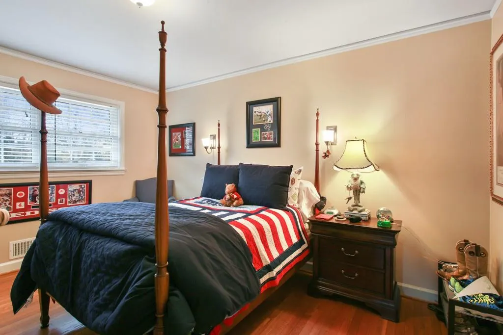 4745 Huntley Drive, Atlanta, Georgia 30342, 5 Bedrooms Bedrooms, ,3 BathroomsBathrooms,Residential,Sold,4745 Huntley Drive,5785019